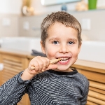 Pandoo Bambusový kartáček pro děti Medium Soft 1 ks