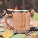 Pandoo Dvoustěnný nerezový hrnek na kávu a čaj s bambusovým povrchem 280 ml