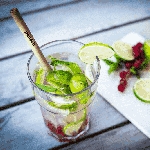 Pandoo Krátké koktejlové bambusové brčko s čistícím kartáčkem sada 12 ks