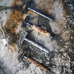 Pandoo Bambusový holicí strojek se stojanem a 10 ks žiletek široká rukojeť