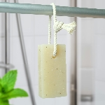 Friendly Soap přírodní mýdlo máta a mák na šnůrce 125 g