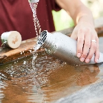 Pandoo Nerezová lahev na vodu s bambusovým víčkem 750 ml