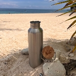 Pandoo Nerezová lahev na vodu s bambusovým víčkem 750 ml