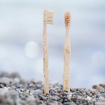 Pandoo Bambusový kartáček pro děti Medium Soft sada 4 ks