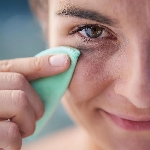 Pandoo Pratelné odličovací tamponky z bio bavlny 18 ks s úložným boxem z bambusu